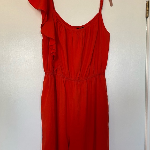 Beautiful Jumpsuit - Picture 2 of 4